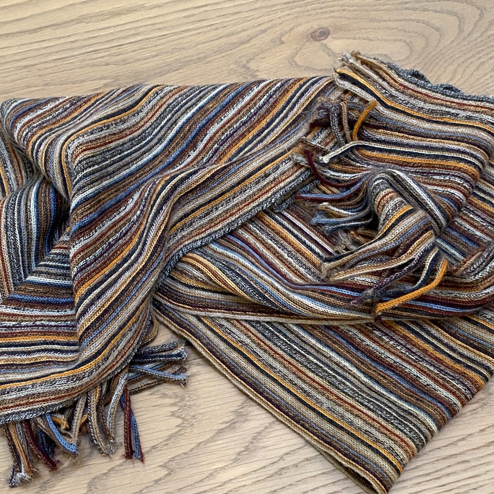 💯 Wool Harry Rosen Multicolor Striped Scarf (Unisex) - Picture 5 of 5
